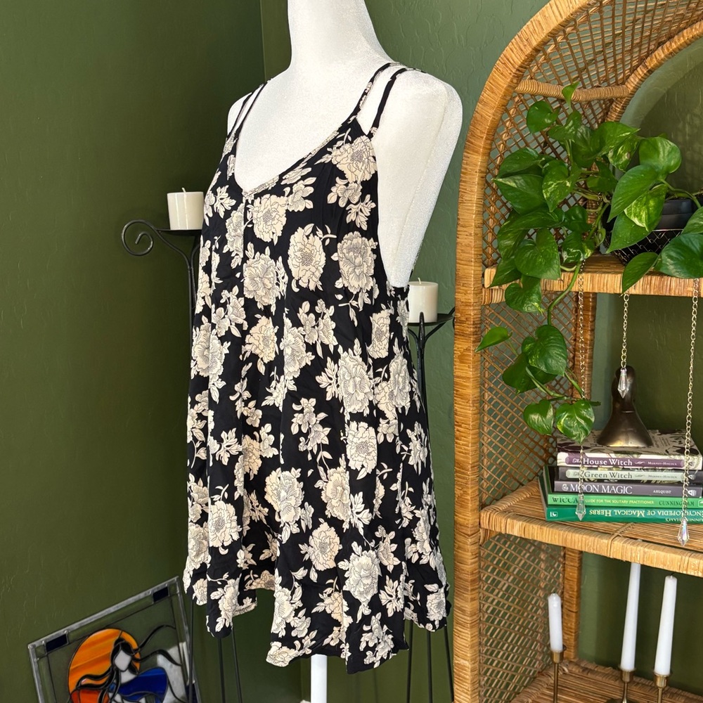 Brandy Melville Strappy Black and White Floral Silk Flowey Long Tank Top